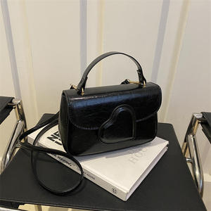 Sac à bandoulière en cuir PU tendance 2026, sac à main uni avec boucle, sac à main pour femme - Product Image 5