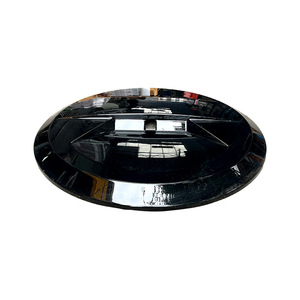 Housse de protection ABS pour pneu de secours Yuten, sur mesure, étanche, thermoformée, accessoire automobile - Product Image 1