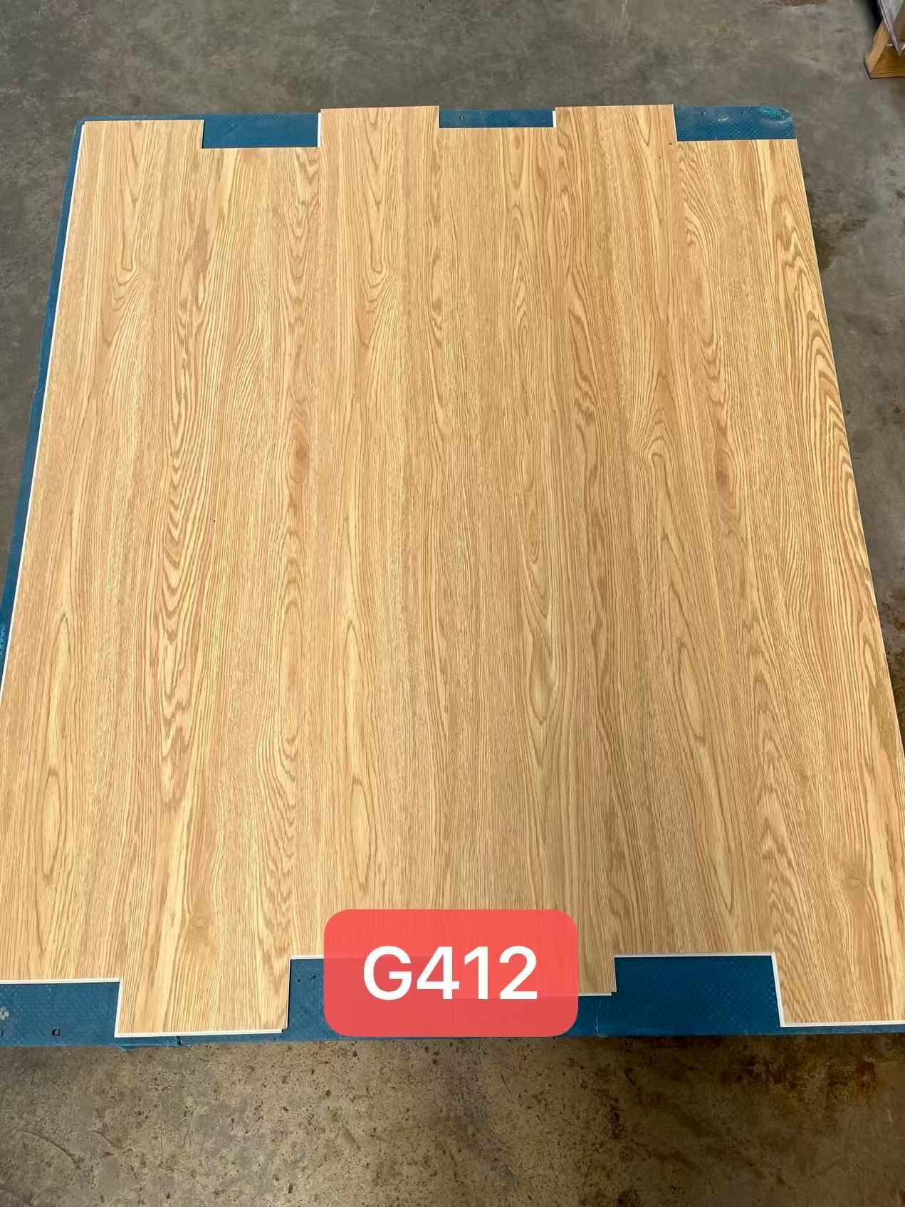 G412