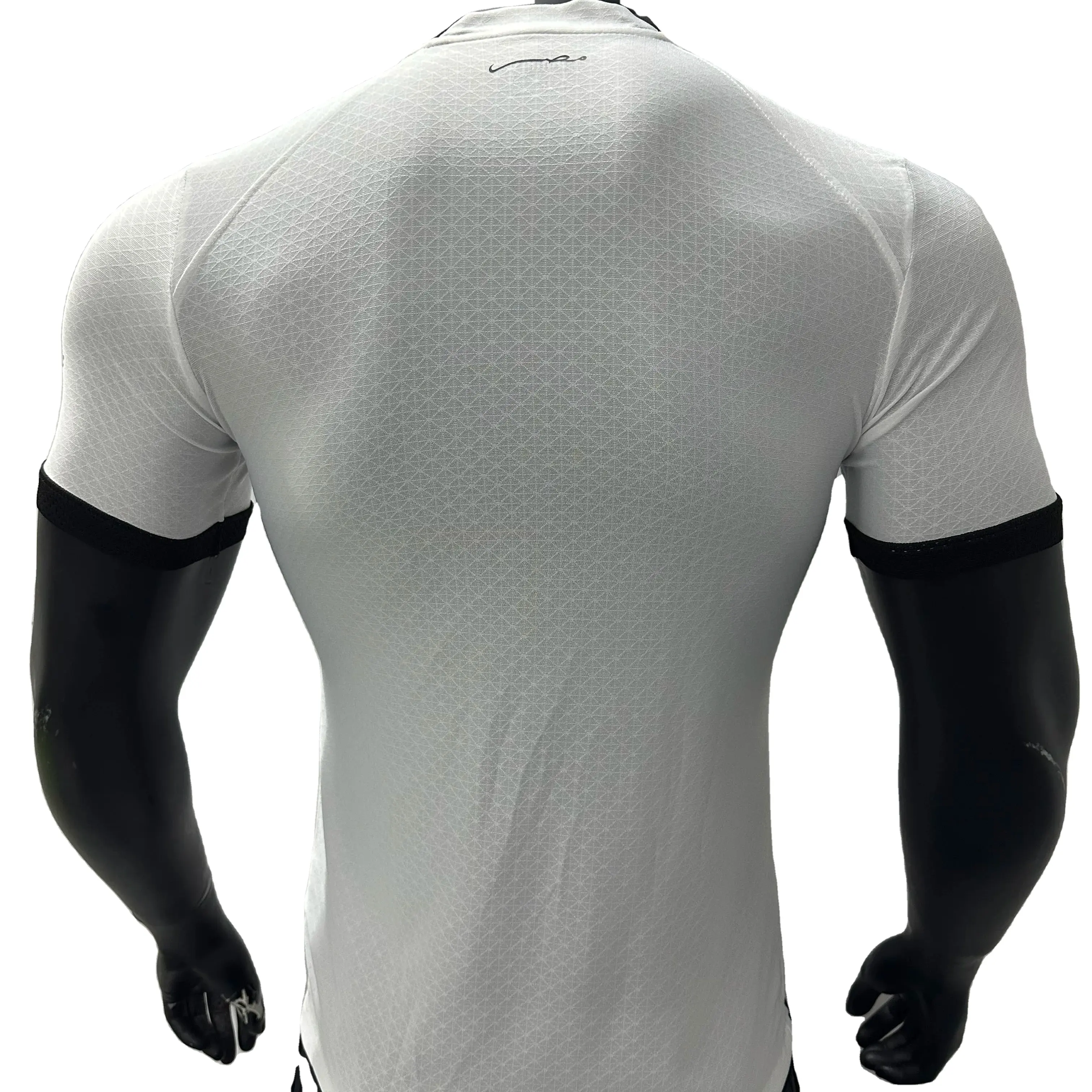 เสื้อเจอร์ซีย์ฟุตบอลชาย, เสื้อเจอร์ซีย์ฟุตบอลอียิปต์22-23