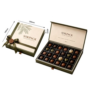 Boîte cadeau personnalisée style <span class=keywords><strong>livre</strong></span> à couvercle rabattable pour chocolats et bonbons, 24 compartiments, <span class=keywords><strong>en</strong></span> carton rigide avec insert <span class=keywords><strong>en</strong></span> plastique, boîte à bonbons - Product Image 2