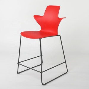 <span class=keywords><strong>Tabouret</strong></span> de <span class=keywords><strong>bar</strong></span> robuste de 150 kg, style <span class=keywords><strong>scandinave</strong></span>, coloré, moderne et solide, pour la maison, le <span class=keywords><strong>bar</strong></span>, l'hôtel, le salon et les centres commerciaux - Product Image 1