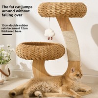 Árvore para Gatos Moderna em Madeira Sólida Natural 2 em 1 com Cama Integrada e Arranhador para Gatos de Pequeno e Médio Porte - Edição de Natal