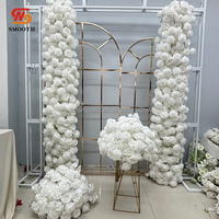 Arrangement floral élégant de roses blanches SMS, centre de table floral, guirlande de fleurs longue pour la décoration d'événements de mariage