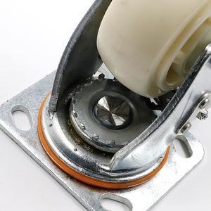 Roues pivotantes en <span class=keywords><strong>nylon</strong></span> noir personnalisées de haute qualité 2026 avec frein - Product Image 4