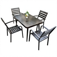 Ensemble bistrot table et chaises design nordique peu encombrant, pliable, imperméable, empilable, mobilier de patio extérieur pour petits espaces