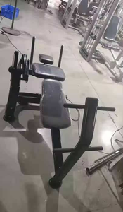 Appareil de musculation abdominale au design élégant, machine moderne pour le renforcement du tronc, idéale pour l'aménagement intérieur des clubs de fitness haut de gamme. - Product Image 3