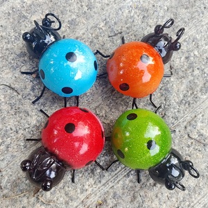 Statue de pelouse extérieure fer ornemental métal coccinelle décor de <span class=keywords><strong>jardin</strong></span> - Product Image 4