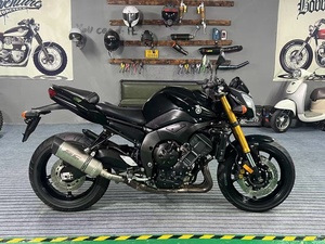Motocyclettes d'occasion Yamaha FZ8N, moteur d'origine, moto classique naked, 800 cm³, quatre cylindres en ligne, injection de carburant, refroidissement liquide - Product Image 1