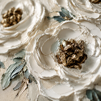 Peinture à l'huile de fleurs de pivoine blanche texturée Peinture murale florale peinte à la main avec des accents de menthe Décoration pour un intérieur élégant