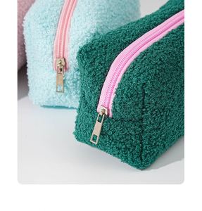 Bolsa de Cosméticos de Felpa con Cierre de Cremallera, Estilo Adorable, Bolsas y Estuches para Propósitos Especiales - Product Image 5