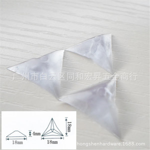 Cajón de Gabinete Triangular Transparente de Plástico Antipolvo, Herrajes para Muebles, Diseño Moderno y Simple, Uso en Cocina, Duradero - Product Image 4