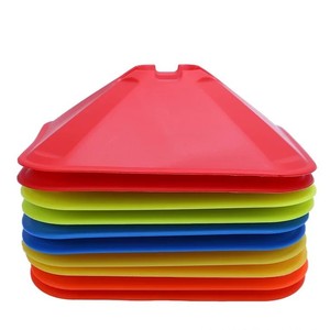 Placa de entrenamiento cuadrada para fútbol y baloncesto, marcador de obstáculos con orificio de flor de ciruelo y boca de flor, equipo de ayuda para el entrenamiento - Product Image 1