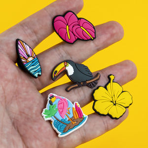 10 Pièces/Accessoires de Décoration pour Chaussures : Breloques Adorables Animaux de Dessin Animé pour Sandales, Cadeau Idéal pour Femmes, Filles et Enfants - Product Image 3