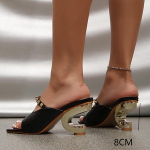 Sandales à talons hauts pour femmes QLFashion, noires, décorées d'un cadre métallique, chaussures élégantes, simples et décontractées pour femmes - Product Image 2