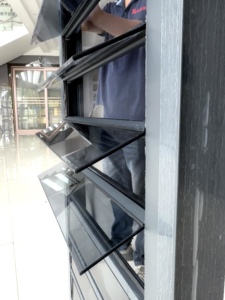 As2047 Toma nhôm kính louver khung cửa sổ nhôm kính louver khuôn cửa sổ nhôm kính louver cửa sổ trượt - Product Image 4