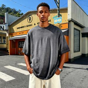 T-shirt TKAN628D en coton lourd personnalisé, streetwear de haute qualité, dégradé, vintage, marque de mode, impression DTG, lavage à la pierre - Product Image 1