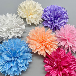 Cabeza de flor de crisantemo hecha a mano con tela multicapa, decoraciones de tela para ropa, zapatos y accesorios para el cabello. - Product Image 2
