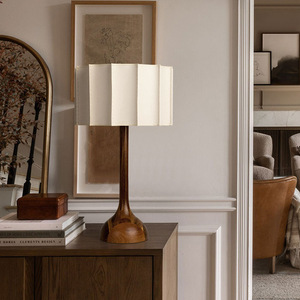 โคมไฟตั้งโต๊ะ LED สำหรับอ่านหนังสือ ข้าง<span class=keywords><strong>เตียง</strong></span> ห้องนอน ห้องนั่งเล่น ทำจากไม้ เหล็ก และผ้า ดีไซน์สร้างสรรค์เฉพาะตัว - Product Image 3