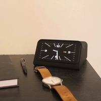 Station de charge sans fil 40 Dock pour iPhone Take and Go Standby Dock avec affichage numérique LED Horloge numérique 3D pour usage domestique
