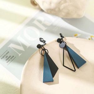 <strong>Japanese</strong> New Vintage Wooden Asymmetric Earrings Triangle Women's Pendant S925 Silver Needle Earrings No Hole Earclip - Product Image 4