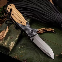 Couteau de poche multifonction portable en acier inoxydable avec lame à bord lisse pour le camping, la randonnée, la chasse, la survie, pliable