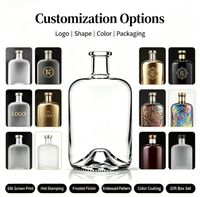 Bouteilles rondes en verre transparent pour spiritueux (vodka, whisky et gin), avec bouchon en liège personnalisé et impression par marquage à chaud disponible