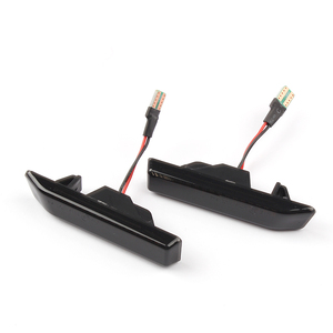 Feux de position latéraux d'aile avant séquentiels à lentille fumée ADT compatibles avec les feux de position latéraux à LED de la série 3 E36 X5 E53 ambre - Product Image 4