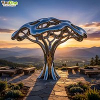 Escultura de Gran Tamaño en Acero Inoxidable para Árbol, Acabado Espejo, para Jardín, Patio, Paisaje con Vista a la Montaña