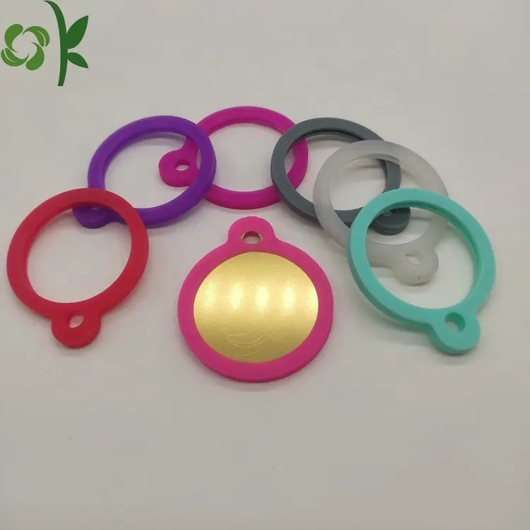 OKSILICONE Factory Wholesale Silicone Pet Tag Silencer Military Dog Tags Holder 39mm Round Shape Pet Tag Silencers