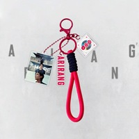 Porte-clés en acrylique photo numérique J-HOPE JIN ARIRANG WORLD TOUR - Forme irrégulière, souvenir tendance pour fans, cadeau promotionnel (vente en gros)
