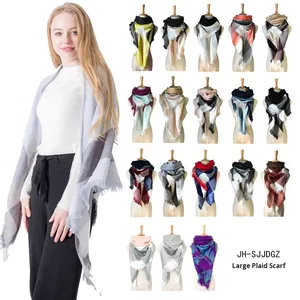 ヨーロッパ系アメリカ人の国境を越えた伝統的なスカーフショール春秋冬カラフルなチェック柄の正方形の三角形のデザイン - Product Image 2