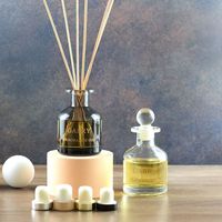 Bouteilles diffuseurs de parfum d'intérieur en verre transparent noir de luxe 150 ml 200 ml pour aromathérapie