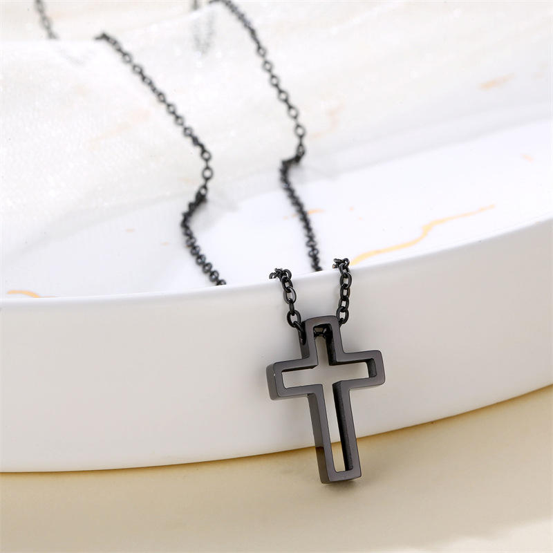 สร้อยคอปืนสีดำ