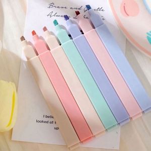 ปากกาไฮไลท์พลาสติก ABS ปลายเฉียง 12 สี แบบขายส่ง รับทำตามสั่ง สำหรับใช้ในโรงเรียนและสำนักงาน - Product Image 2