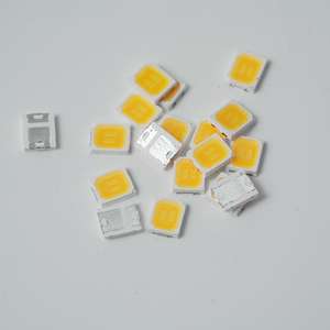 Puce LED SMD 2835 60mA 3.0V Ra 95/98 0.2W Blanc <span class=keywords><strong>CCI</strong></span> 3000K 6500K Matériau AlGInP Angle de vision 120° Marque OEM HoneBright Garantie 3 ans - Product Image 6