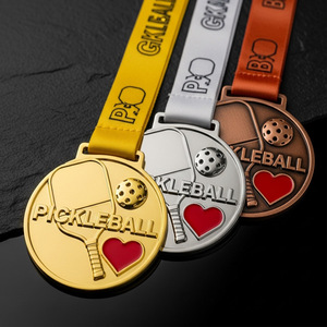 Medallas <span class=keywords><strong>de</strong></span> metal para Pickleball, Oro, Plata, Bronce, con diseño <span class=keywords><strong>de</strong></span> pala y pelota, cinta y textura artesanal para premios <span class=keywords><strong>de</strong></span> torneos - Product Image 1