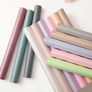 Papier d'emballage pour fleurs nacré imperméable et épaissi de 49 cm x 5 m pour anniversaires, mariages, bouquets de fleuristes, papier glassine - Product Image 1