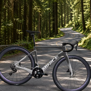 <span class=keywords><strong>Bicicleta</strong></span> de Carretera de Carbono 700C, 24 Velocidades, <span class=keywords><strong>Bicicleta</strong></span> de Carreras Aerodinámica con Frenos de Disco Hidráulicos y Juego de Ruedas de Carbono, Pedal Ordinario - Product Image 1
