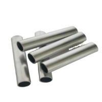 Tube carré en aluminium haute résistance 6063-T5 sur mesure, norme ASTM B221, livraison rapide, pliage, soudage, découpe, traitement