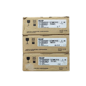Module de sortie comprenant RY42PT1P, RC50B, <span class=keywords><strong>RX10</strong></span>, R60DA4, RC100B, R08SFCPU-SET, RC12B, RY41PT1P-TS, RJ71EN71, R08ENCPU, RX41C4-TS - Product Image 6