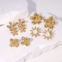 Boucles d'oreilles clous minimalistes élégantes de style européen et américain pour femmes, plaqué or 18 carats, subtilement luxueuses