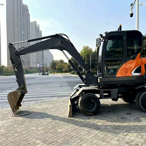 Used Doosan DX60W Wheel <b>Excavator</b> 6 Ton Compact Digger for Construction and Road Work - Product Image 1