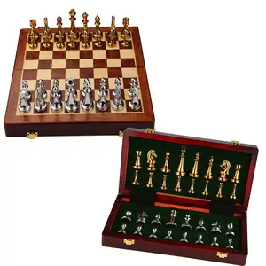 Set Catur logam kustom mewah, Set catur dengan papan permainan lipat