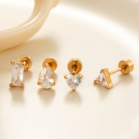Hengsen Bijoux de piercing en acier chirurgical pour cartilage, labret, tragus, hélix, avec zircon cœur et carré, à dos plat