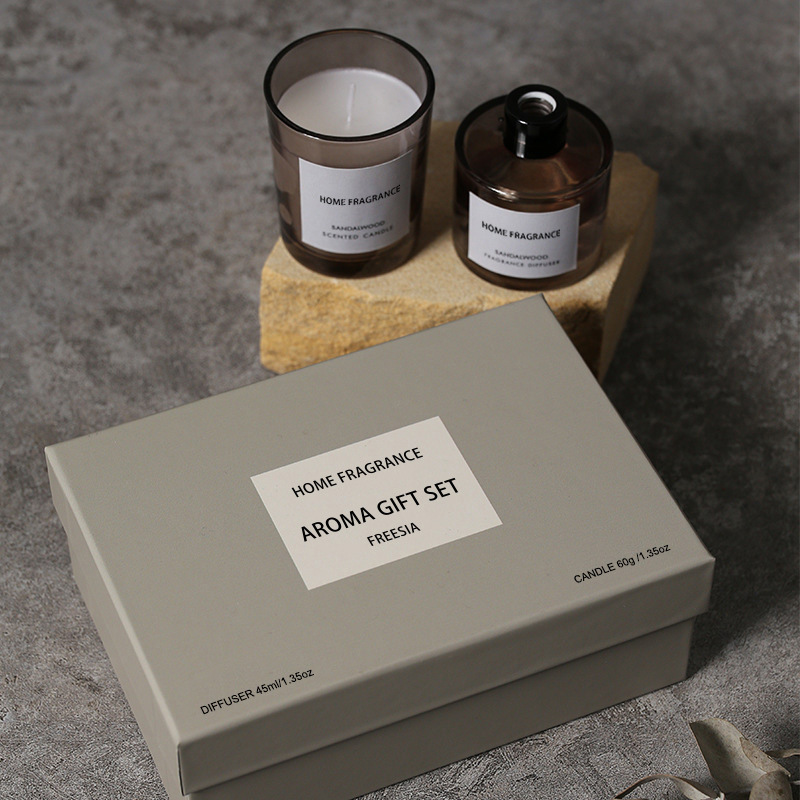 (Gris) Oud y madera de agar