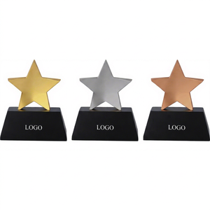 Trophée étoile durable avec base robuste, gravure laser, impression UV, moulage sous pression, métal, portable - Product Image 1