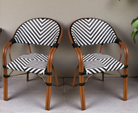 Chaise de bistrot de style français Yoshen en noir et blanc pour l'extérieur, chaise de jardin, chaise de patio
