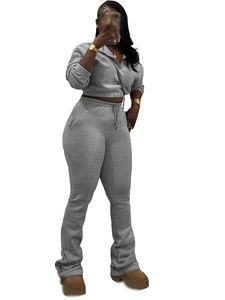 Set Invernale da <span class=keywords><strong>Donna</strong></span> 2 Pezzi Personalizzabile con Logo: Felpa Crop Top con Mezza Zip e Pantaloni a Pieghe - Product Image 3