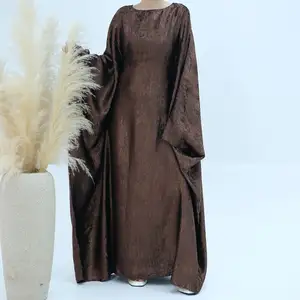 최신 Abaya 디자인 겸손한 패션 여성 무슬림 원피스 넥타이 벨트 휴일 복장 이슬람 의류 나비 Kaftan Abaya